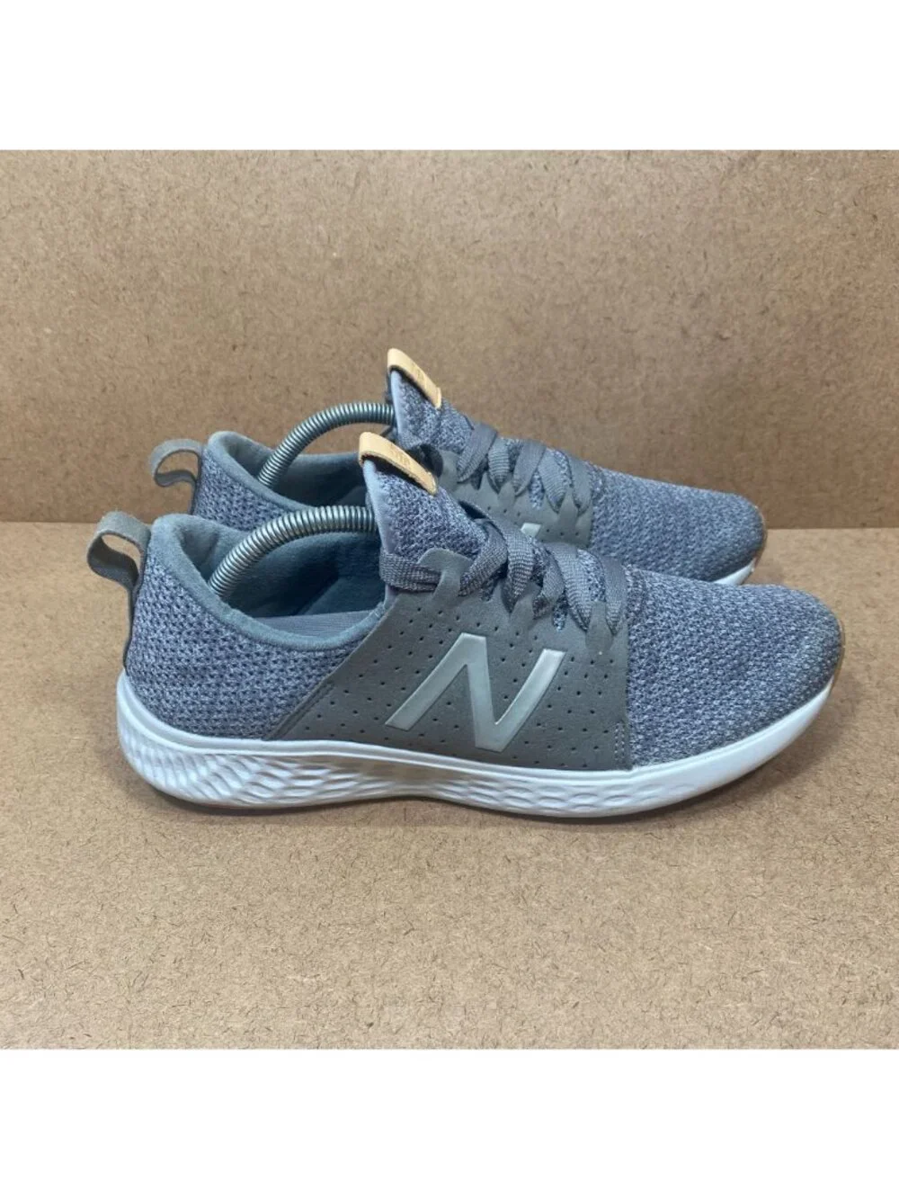 New Balance Mens Fresh Foam Training Running Shoes Gray Size 10 Lightweight Mesh